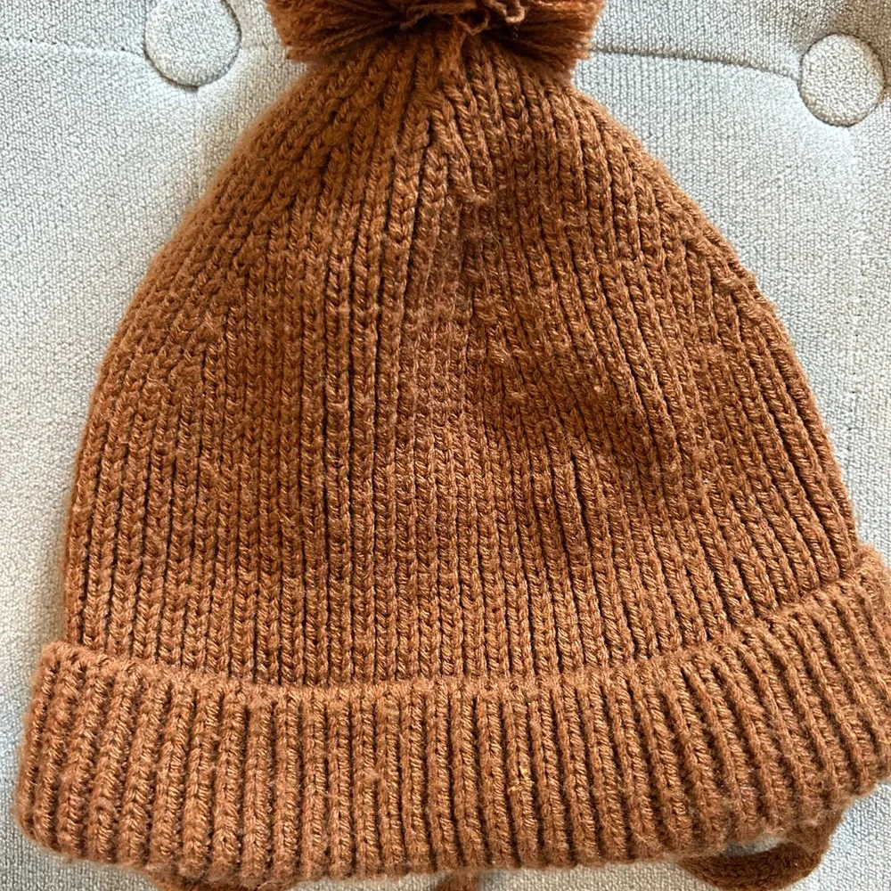 Zara Cozy Brown Knit‎ Pom-Pom Hat GUC Size 18-24 Months